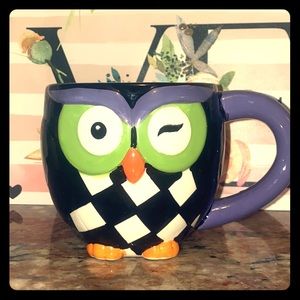 Gibson winking owl mug